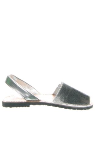 Sandalen Avarca, Größe 37, Farbe Silber, Preis € 31,65