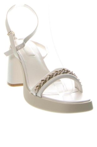 Sandale Liu Jo, Mărime 37, Culoare Alb, Preț 417,06 Lei