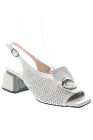 Sandały Monnalisa, Rozmiar 37, Kolor Biały, Cena 1 146,72 zł