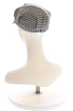 Шапка Unbranded, Цвят Многоцветен, Цена 7,10 €