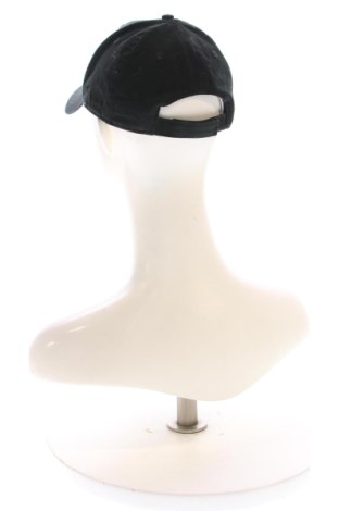 Căciulă Unbranded, Culoare Negru, Preț 36,49 Lei