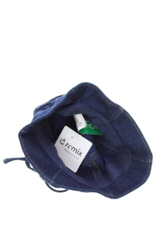 Шапка United Colors Of Benetton, Цвят Син, Цена 24,00 €