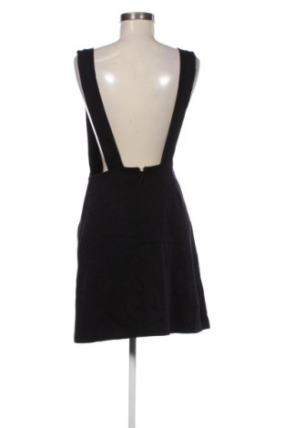 Sukienka Pinko, Rozmiar XS, Kolor Czarny, Cena 290,99 zł