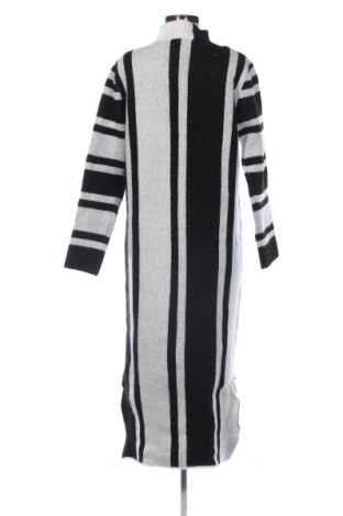 Sukienka SHEIN, Rozmiar XL, Kolor Kolorowy, Cena 104,99 zł