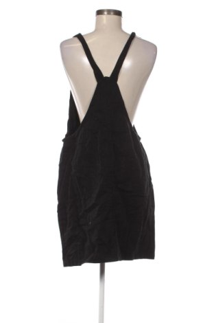 Latzkleid Terranova, Größe M, Farbe Schwarz, Preis 25,99 €