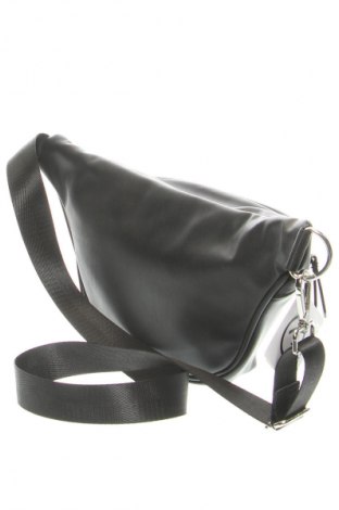 Ledvinka  H&M, Barva Černá, Cena  429,00 Kč