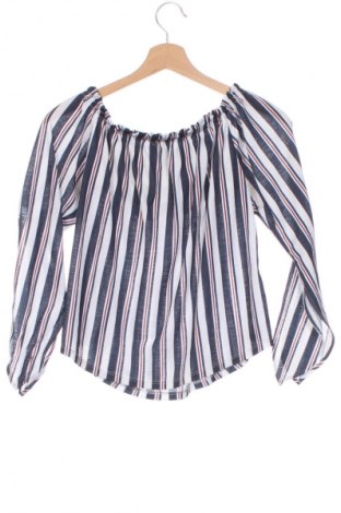 Dámská halenka Bershka, Velikost XS, Barva Vícebarevné, Cena  29,00 Kč