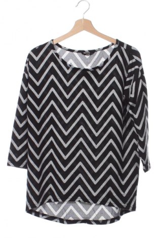 Γυναικεία μπλούζα ONLY, Μέγεθος XS, Χρώμα Πολύχρωμο, Τιμή 1,99 €