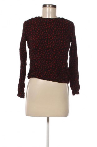 Γυναικεία μπλούζα Review, Μέγεθος M, Χρώμα Πολύχρωμο, Τιμή 1,99 €