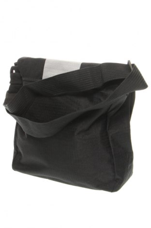 Dámská kabelka  United Colors Of Benetton, Barva Černá, Cena  629,00 Kč