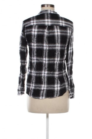 Γυναικείο πουκάμισο Janina, Μέγεθος S, Χρώμα Πολύχρωμο, Τιμή 1,99 €