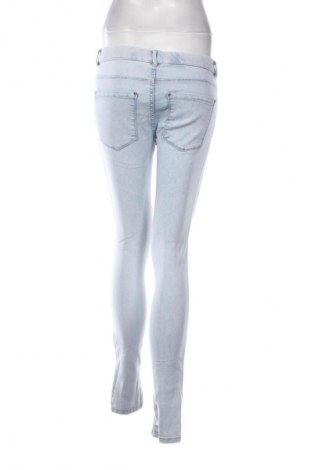 Dámské džíny  Pull&Bear, Velikost M, Barva Modrá, Cena  209,00 Kč