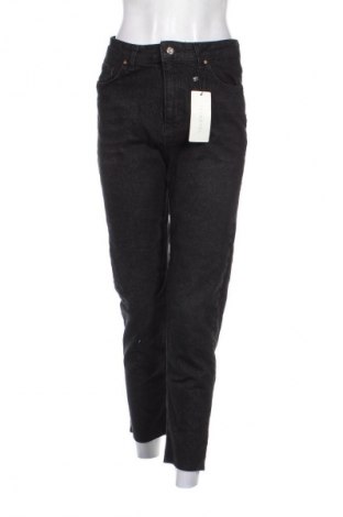 Blugi de femei Trendyol, Mărime M, Culoare Negru, Preț 74,99 Lei