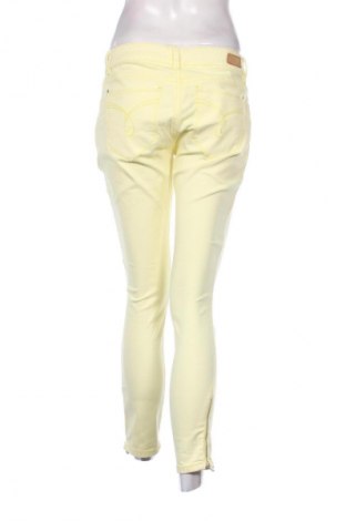 Dámské džíny  Unbranded, Velikost M, Barva Žlutá, Cena  119,00 Kč