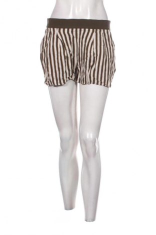 Dámské kraťasy  H&M, Velikost M, Barva Vícebarevné, Cena  89,00 Kč