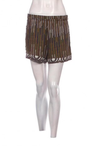 Dámské kraťasy  H&M, Velikost M, Barva Vícebarevné, Cena  99,00 Kč