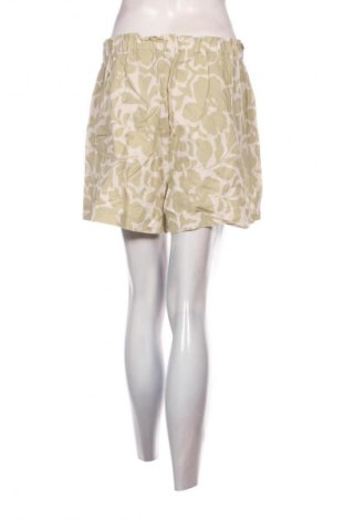 Damen Shorts Nude Lucy, Größe M, Farbe Mehrfarbig, Preis 15,99 €