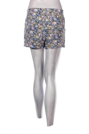 Női rövidnadrág ONLY, Méret S, Szín Sokszínű, Ár 1 679 Ft