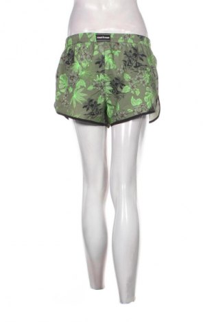 Női rövidnadrág Unbranded, Méret M, Szín Sokszínű, Ár 1 499 Ft