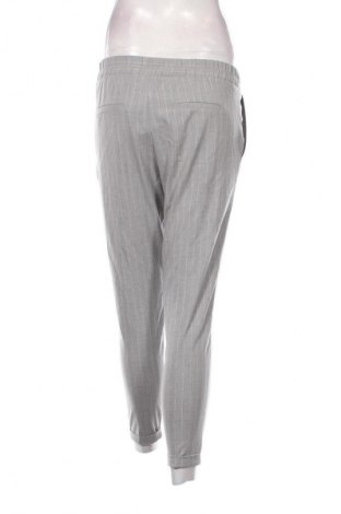 Дамски панталон Bershka, Размер S, Цвят Многоцветен, Цена 2,04 €