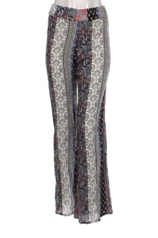 Damskie spodnie Bershka, Rozmiar S, Kolor Kolorowy, Cena 25,99 zł