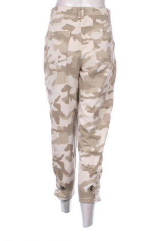 Дамски панталон Bershka, Размер S, Цвят Многоцветен, Цена 11,75 €