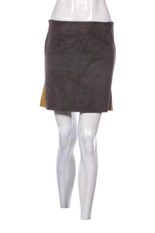 Kožená sukně  Unbranded, Velikost M, Barva Šedá, Cena  689,00 Kč