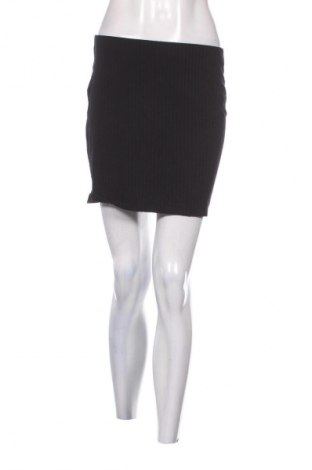 Sukně About You, Velikost M, Barva Černá, Cena  49,00 Kč