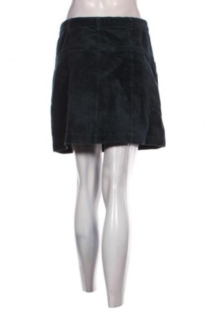 Пола America Today, Размер M, Цвят Зелен, Цена 2,04 €