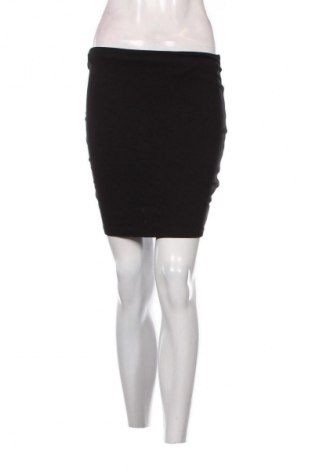 Пола Amisu, Размер S, Цвят Черен, Цена 2,04 €