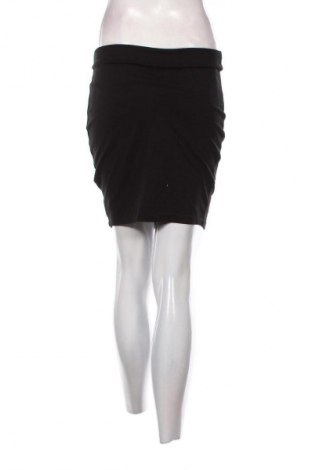 Пола Amisu, Размер S, Цвят Черен, Цена 2,04 €