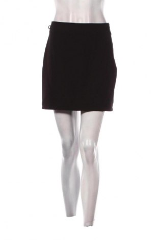 Пола Amisu, Размер S, Цвят Черен, Цена 2,04 €