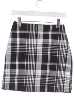 Пола Amisu, Размер XS, Цвят Многоцветен, Цена 2,04 €