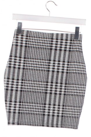 Пола Amisu, Размер XS, Цвят Многоцветен, Цена 2,04 €