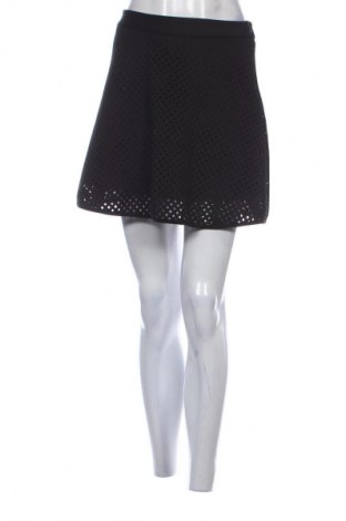 Пола Amisu, Размер S, Цвят Черен, Цена 2,04 €