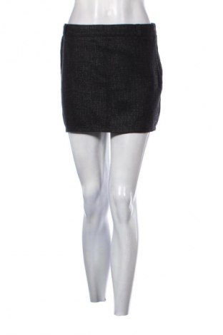 Пола Amisu, Размер M, Цвят Черен, Цена 2,04 €