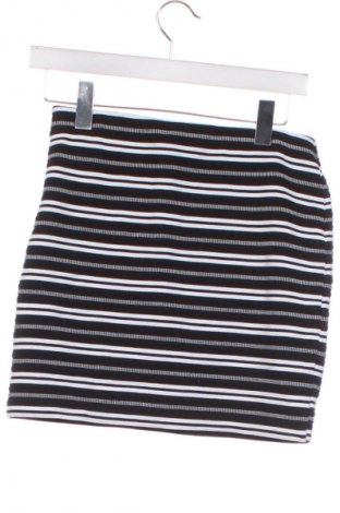 Пола C&A, Размер XS, Цвят Многоцветен, Цена 2,04 €