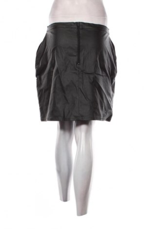 Пола Esprit, Размер XL, Цвят Черен, Цена 3,06 €