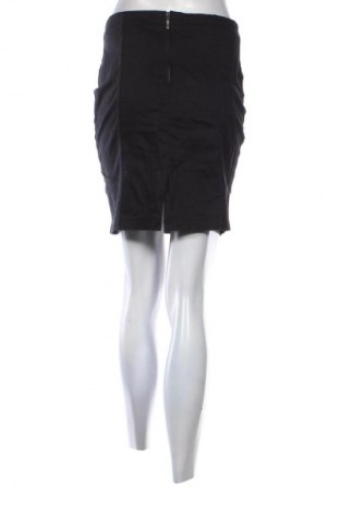 Пола Flouse, Размер S, Цвят Черен, Цена 2,04 €