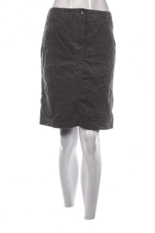 Пола Gerry Weber, Размер M, Цвят Сив, Цена 3,57 €