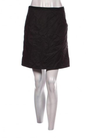 Пола H&M, Размер S, Цвят Черен, Цена 2,04 €