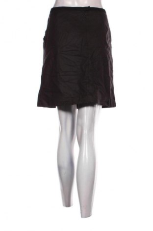 Пола H&M, Размер S, Цвят Черен, Цена 2,04 €