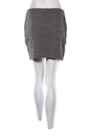 Пола H&M, Размер M, Цвят Многоцветен, Цена 2,04 €