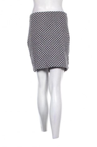 Пола H&M, Размер M, Цвят Многоцветен, Цена 2,04 €