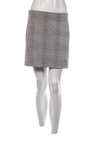 Пола H&M Divided, Размер S, Цвят Многоцветен, Цена 2,04 €