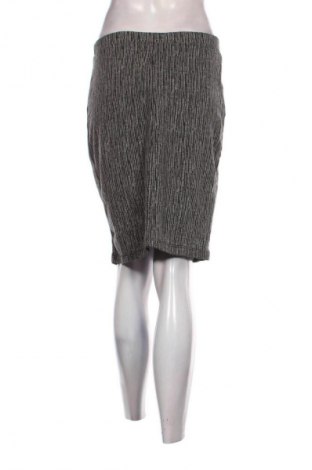 Пола Hema, Размер M, Цвят Многоцветен, Цена 2,04 €