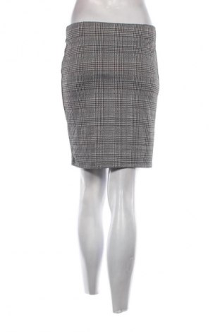 Пола Janina, Размер M, Цвят Многоцветен, Цена 2,04 €