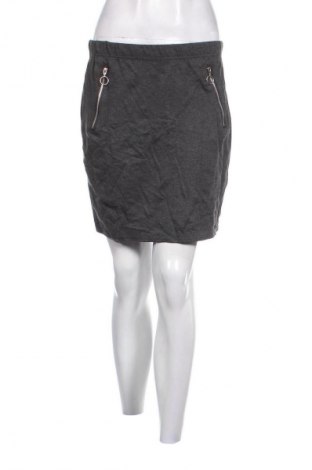 Пола Janina, Размер M, Цвят Сив, Цена 2,04 €