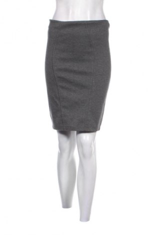 Пола Koe, Размер S, Цвят Сив, Цена 2,55 €