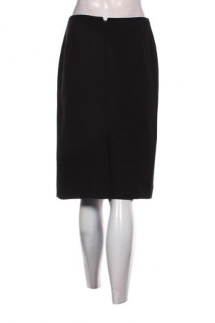 Пола Le Suit, Размер S, Цвят Черен, Цена 2,04 €